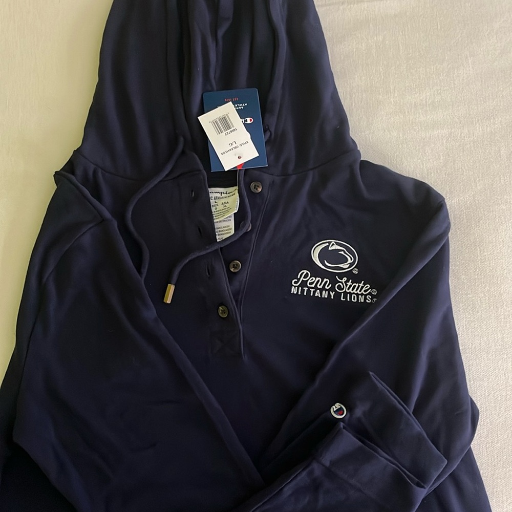 Champion NWT Penn State button navy sweatshirt